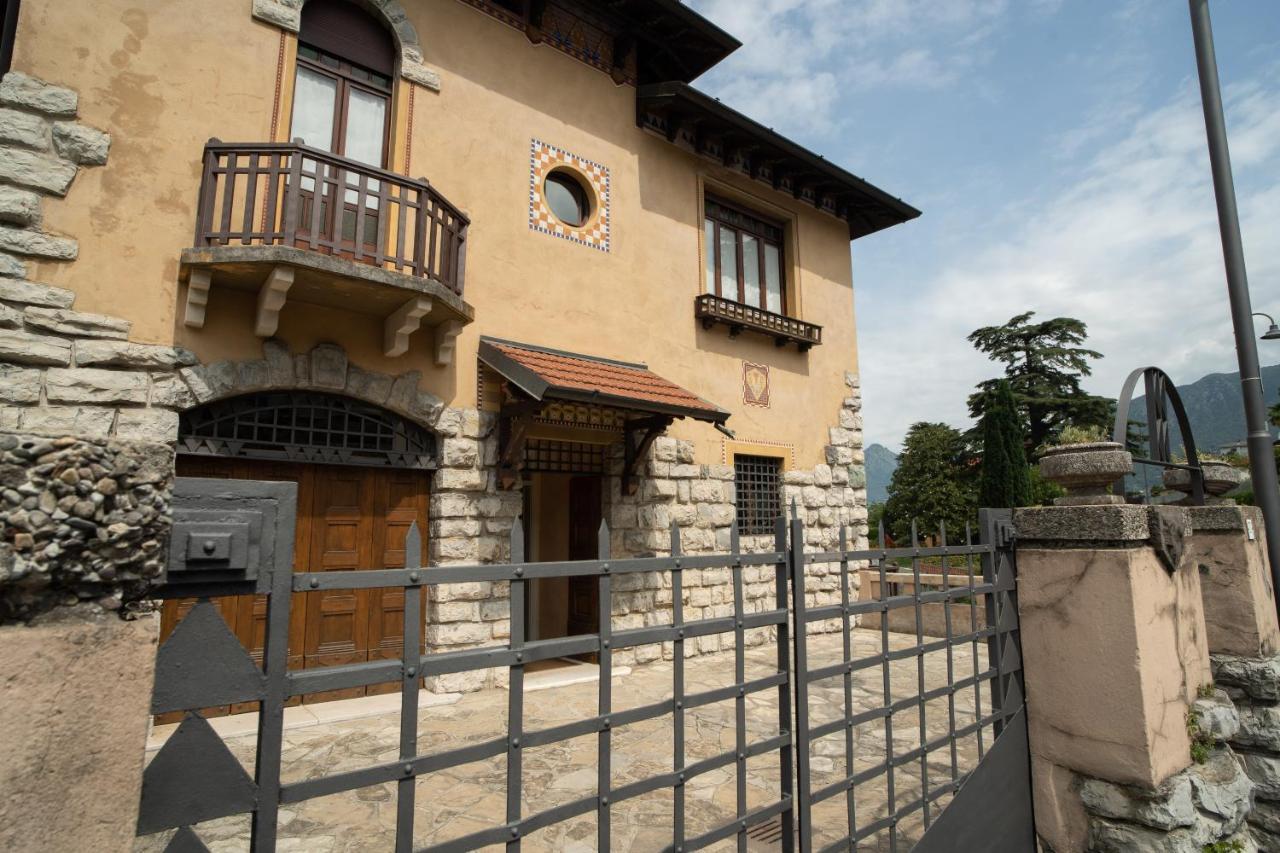 Villa Cecilia - Pieds Dans L'Eau Sulzano Exterior foto